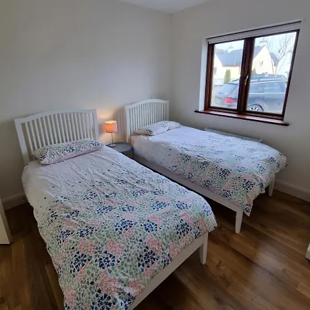 4 Bedroom In Union Hall, West Cork Prázdninový dům *